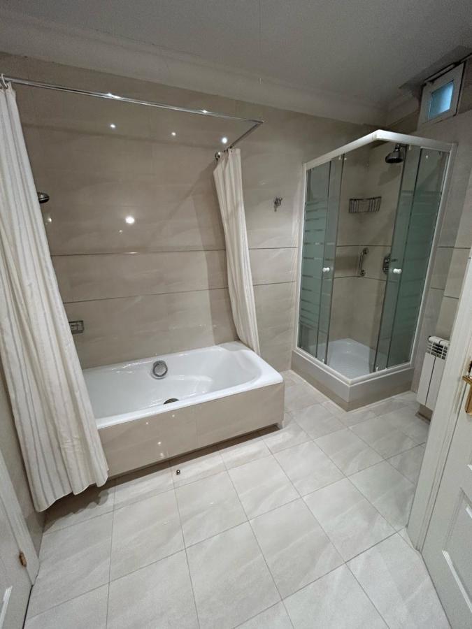 Pdv Quarto em Acomodações Particulares *